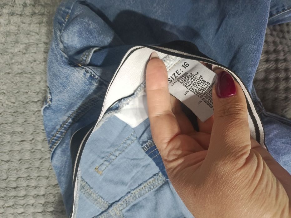 Spodnie dżinsowe dziewczęce