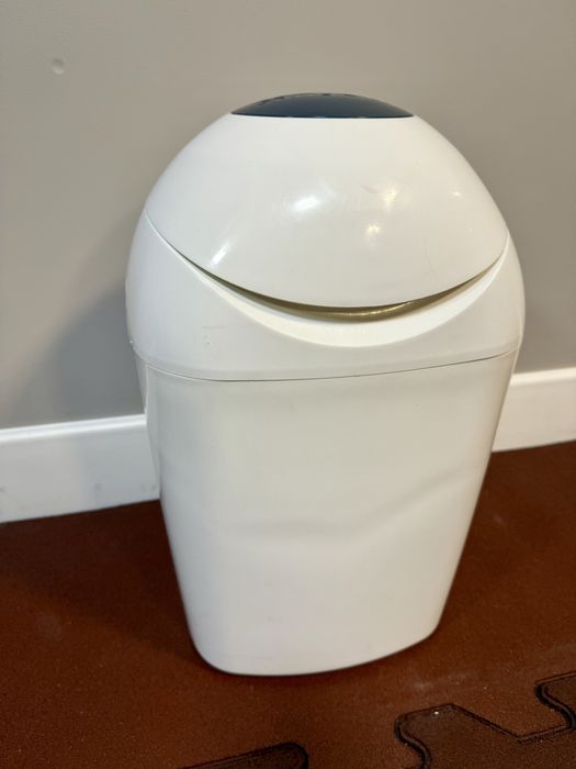 Kosz na pieluchy Tommee Tippee Sangenic biały
