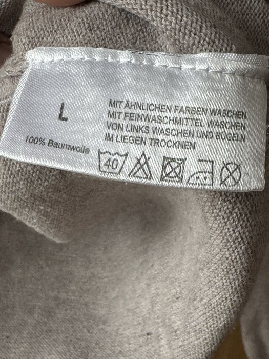 Sweter męski w serek