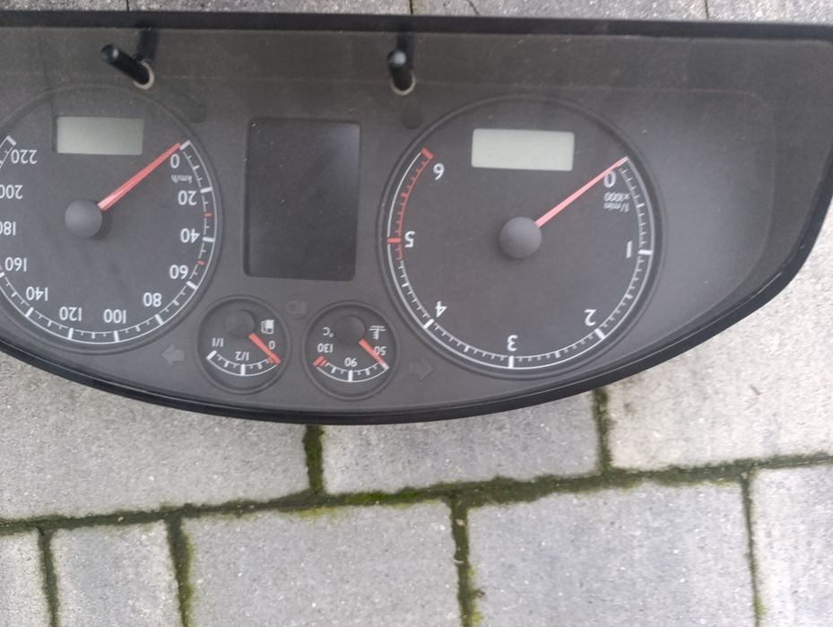 Licznik duży fis wyświetlacz VW t5 multivan