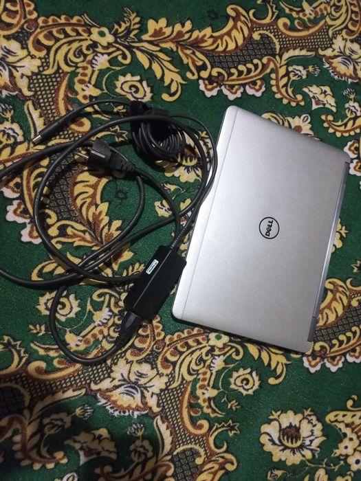 Нетбук Dell Latitude E7240_ /12.5 _intel core i5_8gb ram_(128ssd)