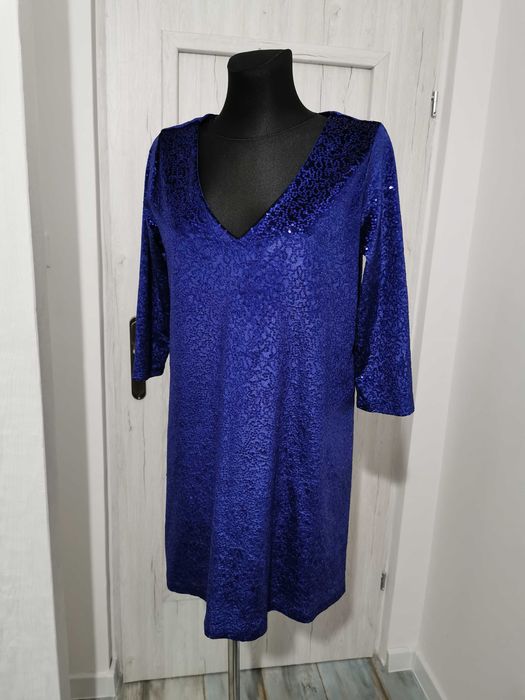 Sukienka COCOMORE BOUTIQE cekinową roz. 40