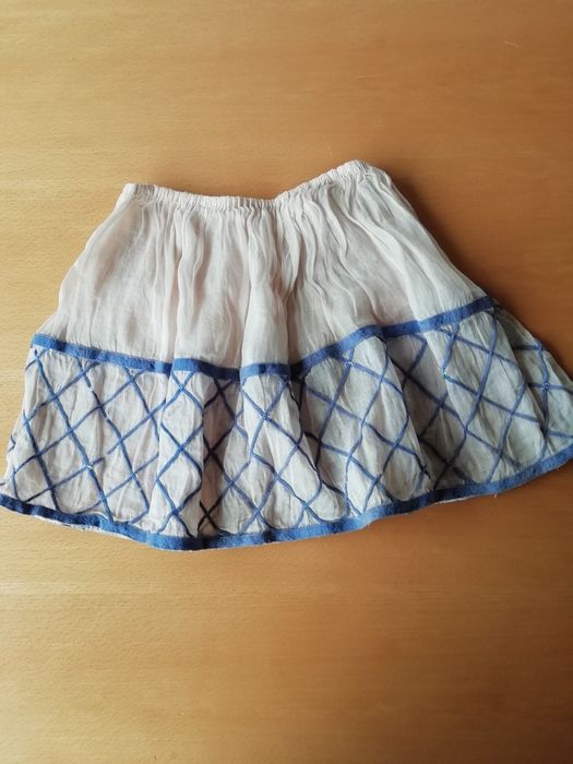 Vestido de criança antigo.