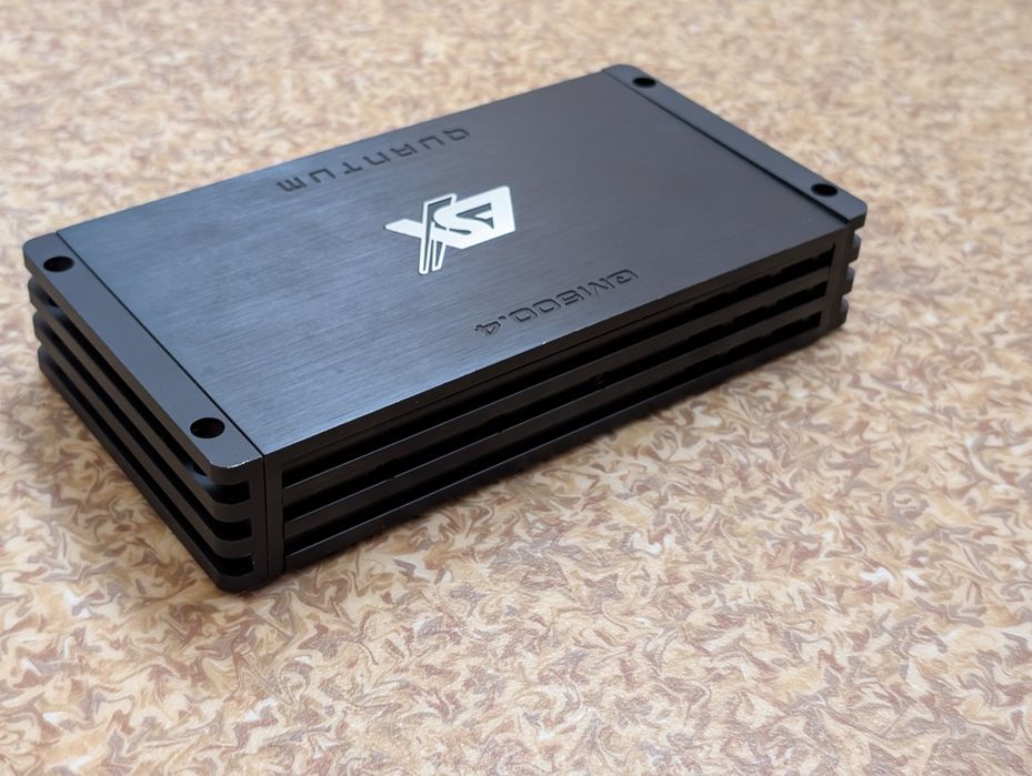 Автомобильный усилитель звука ESX QM500.4