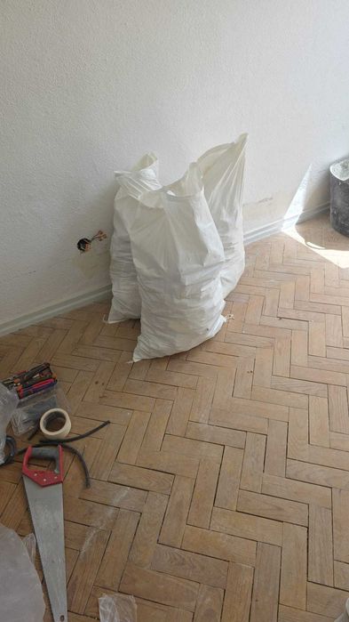 Compra de sucatas. Recolha entulho e limpezas gerais