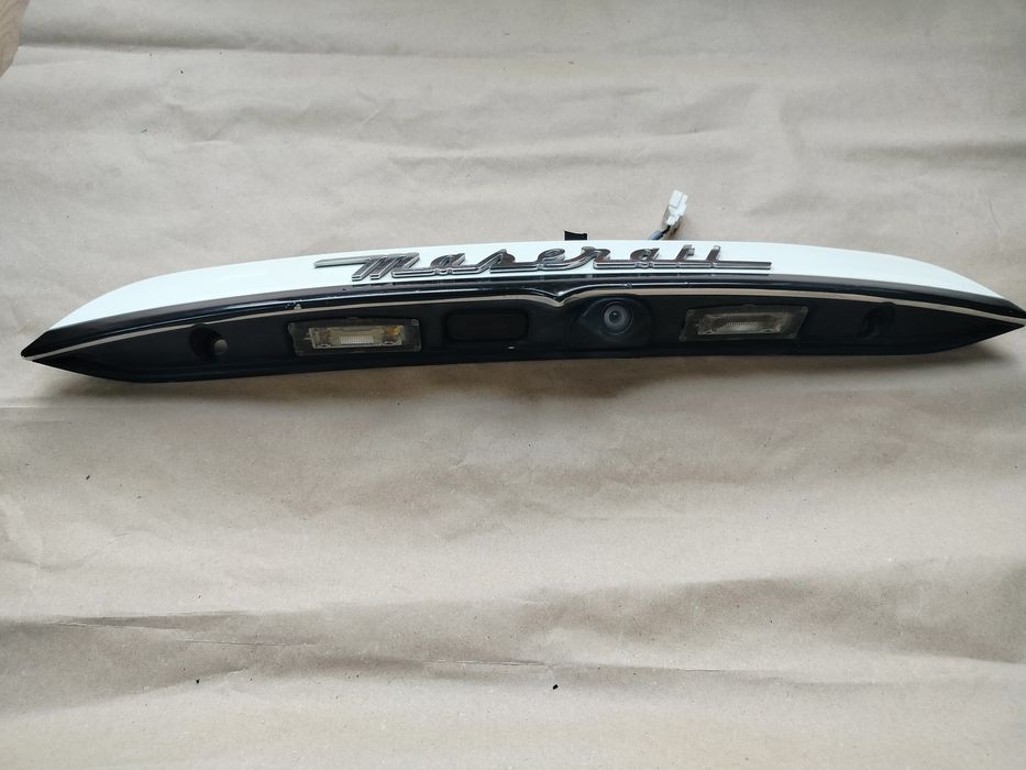 Listwa oświetlenie tylnej tablicy rejestracyjnej Maserati ghibli 2015
