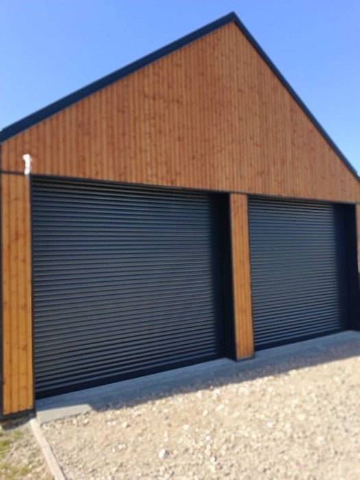 Brama rolowana z napędem garażowa