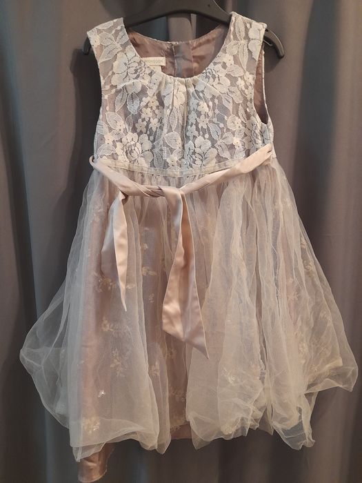 Sprzedam piękna sukienkę idealna na świąteczne dni