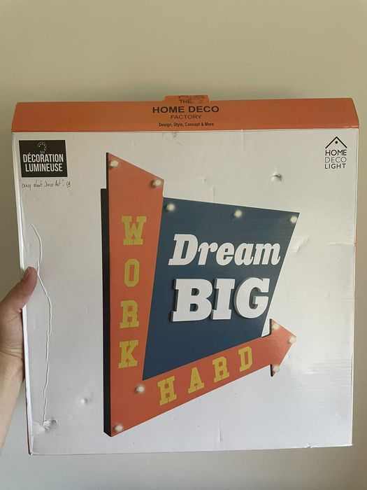 Placa Decorativa - Dream Big Work Hard