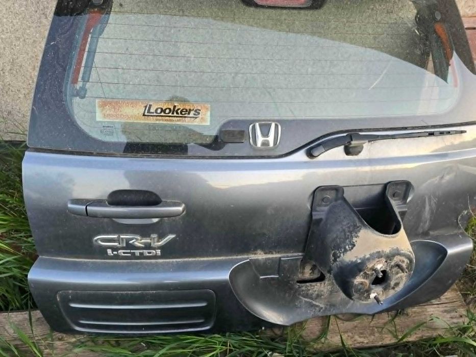 Klapa bagażnika tylna tył HONDA CRV II 2,2 CDTI 2006r.