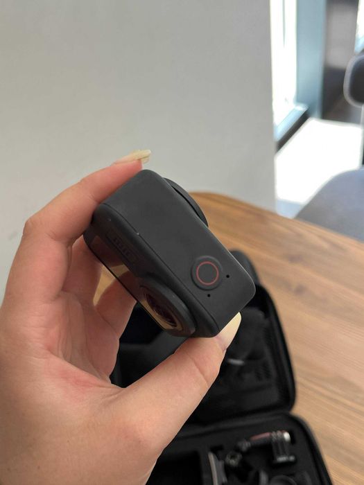 Екшн-камера GoPro MAX 360 з нагрудним кріпленням