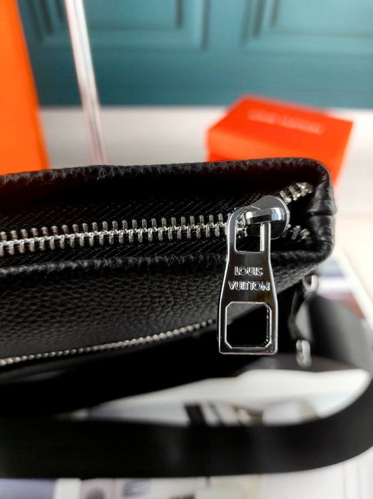 Кожаная мужская сумка Louis Vuitton Луи Витон чоловіча сумка шкіряна