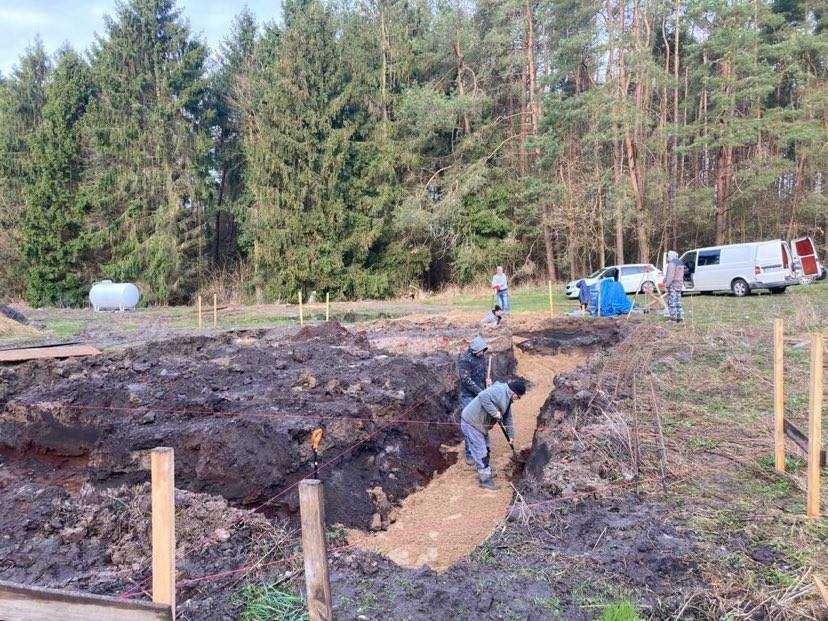 Działka z fundamentami Plęsy