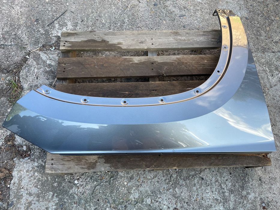 BŁOTNIK PRZÓD PRAWY SKODA KODIAQ 565 SZARY STALOWY