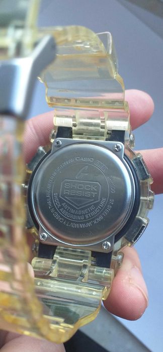 Zegarek Casio G-SHock GA-100 transparentny.