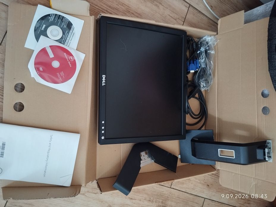Monitor Dell 19 cali