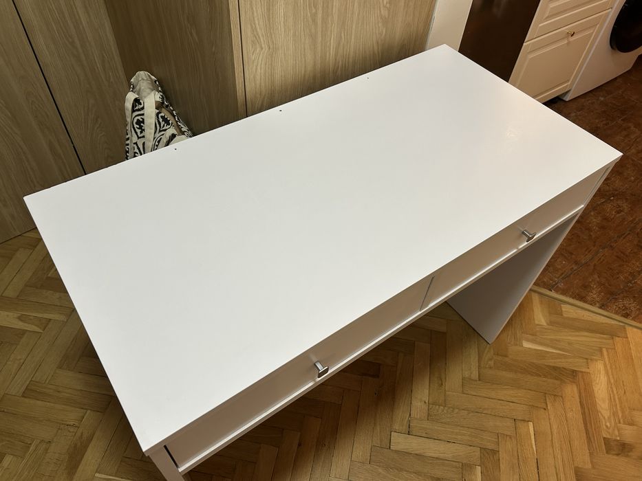 Biurko Toaletka Białe