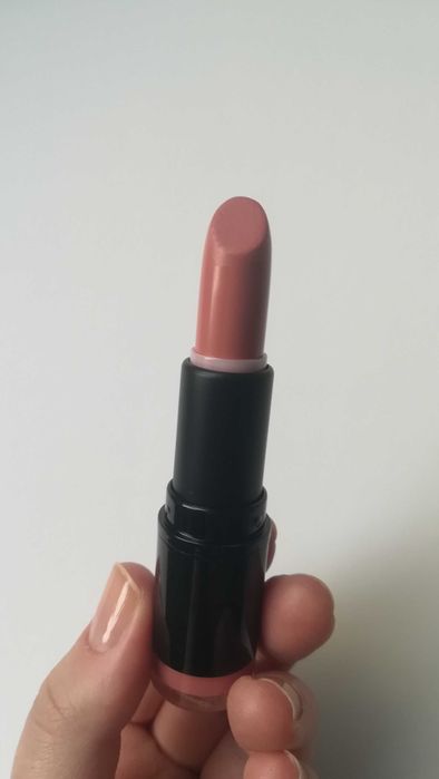 Batom NUDE Revolution Pro Lipstick bare 112 sooner or later - NOVO