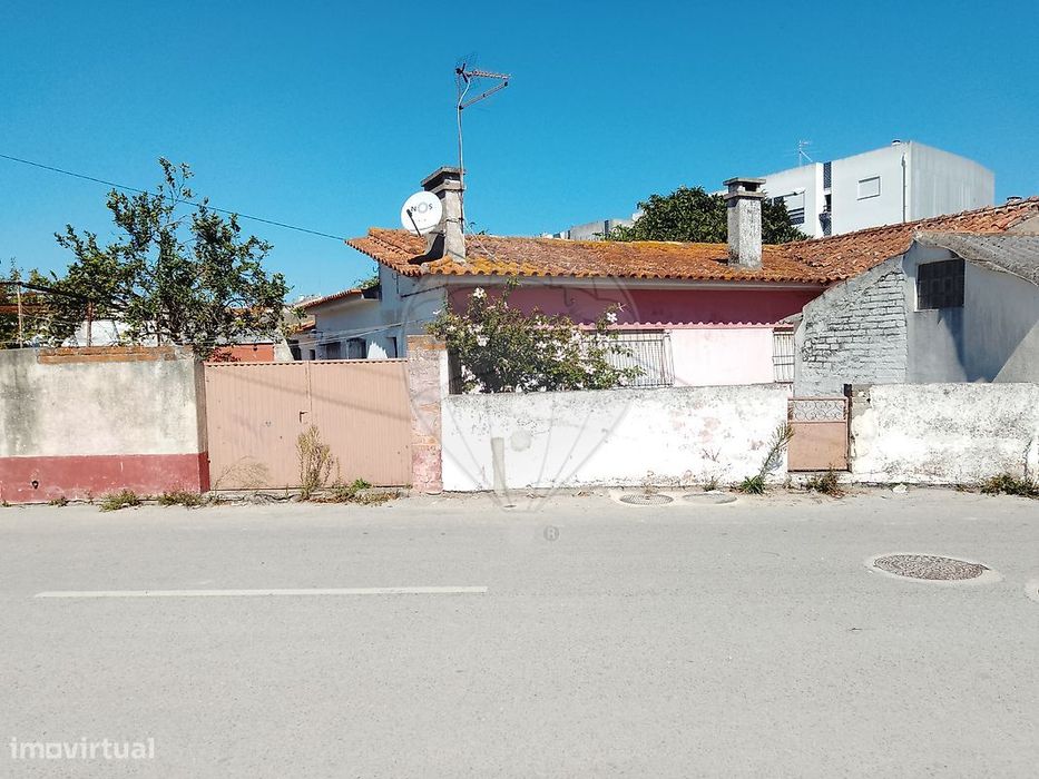 Moradia T4 para venda — Marinha Grande, Leiria
