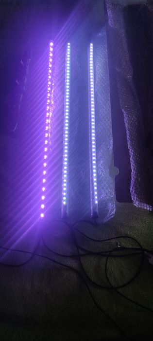 Pozostałości po akwarium lampy led