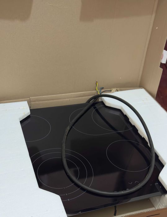 Fogão Placa vitrocerâmica AEG 66301 KF N