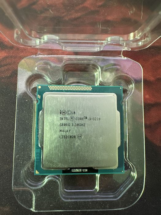 Intel i3-3220 3.3 GHz