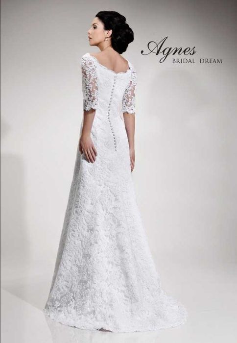Elegancka suknia ślubna z kolekcji Agnes (10505) Platinium Collection