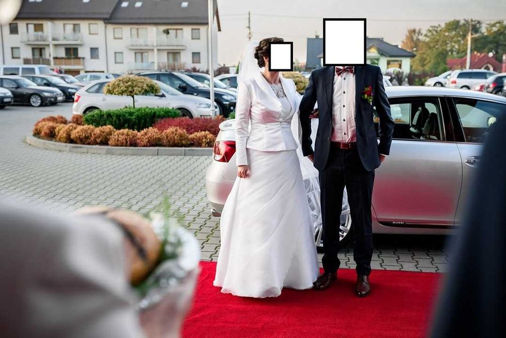 suknia ślubna z trenem r. 38/40