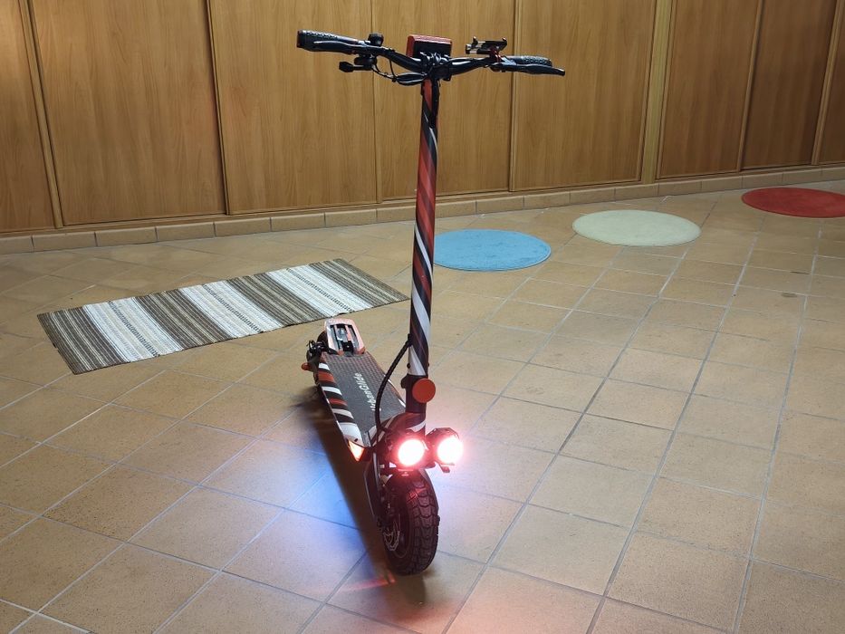UrbanGlideAR5 Pro 98km Garantia 1 Ano