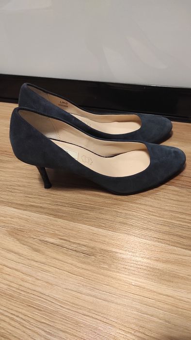 Szpilki buty na obcasie granatowe 39