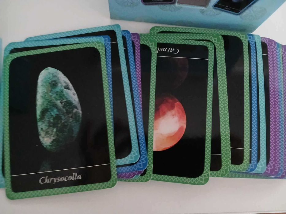 Crystal Wisdom Oracle tarot