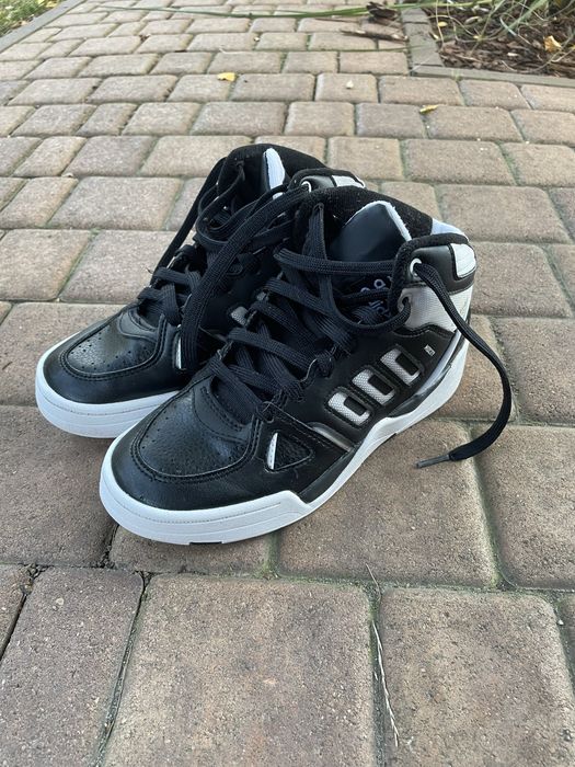 Buty za kostkę unisex Snekersy Adidas Midcity 37 1/3 w idealnym stanie