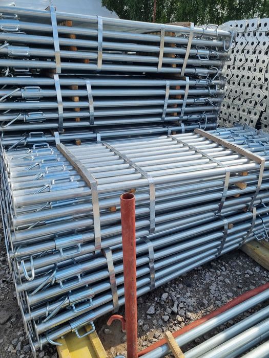 Stemple budowlane PERI Podpory Sklejka szalunkowa Szalunki Doka