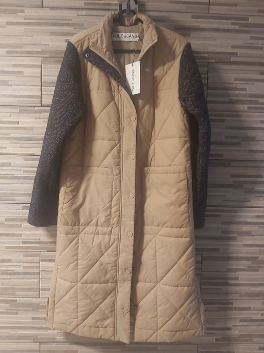 Płaszcz kurtka długa pikowana    wiosenna dlugi pikowany Pulz j