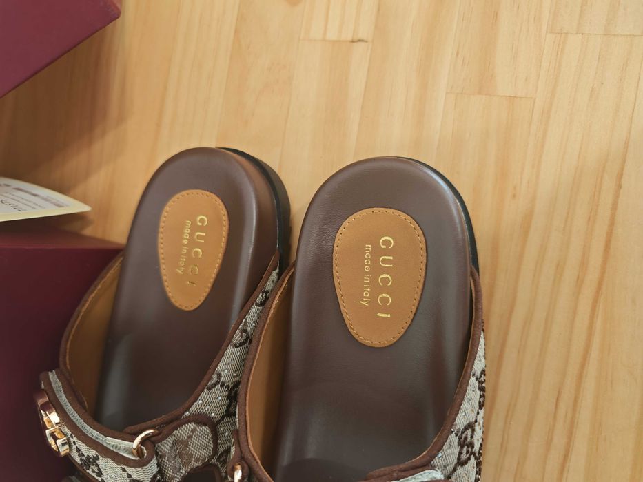 Gucciego Buty, sandaly klapki, skora od reki 41 r