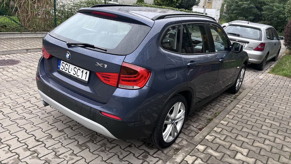 BMW X1  18d sDrive