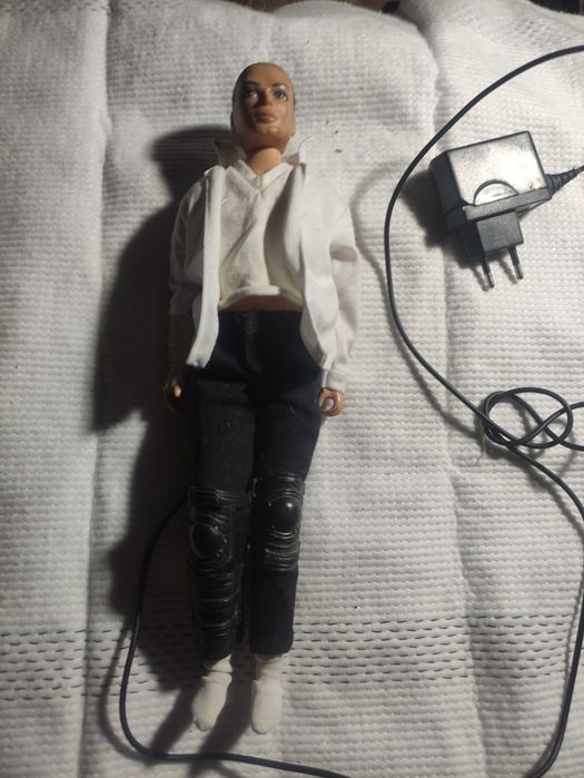 Продам вінтажну куклу Майкл Джексон