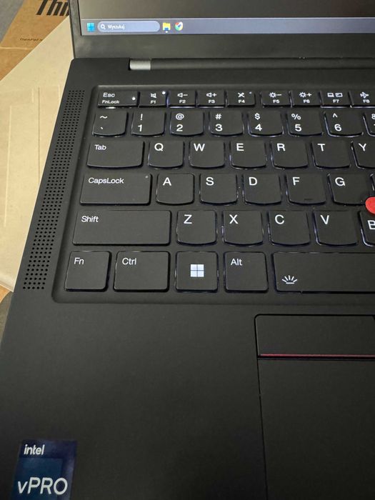 Laptop ThinkPad X1 Carbon - i7 12th, 32GB RAM, 1TG SSD + gratis!