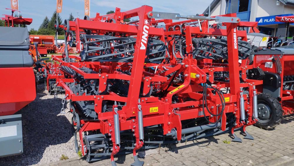 Agregat uprawowy UNIA KOMBI XL 5,6 m  (4,2)(5,1)  Okazja !!