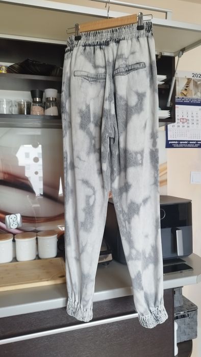 Spodnie jeans Dishe