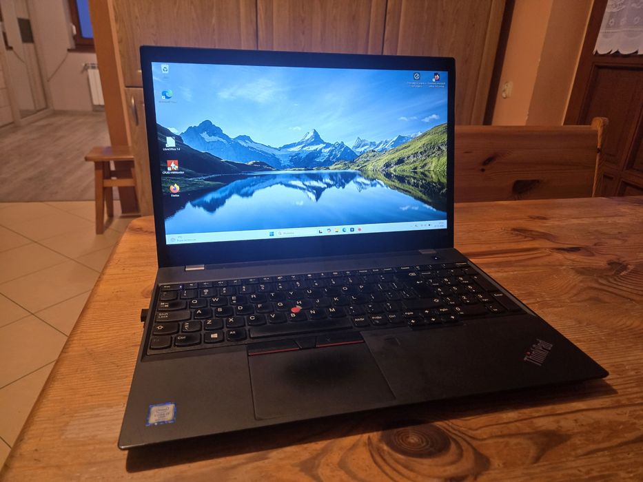Thinkpad t590 i7 8665u 8gb