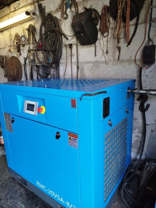 Компрессор 15 кВт 2200л/хв гвинтовий