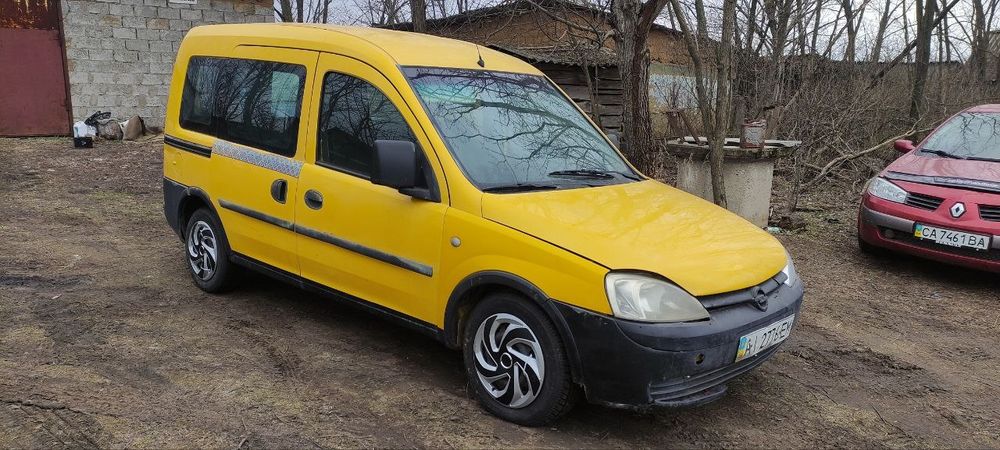 Продам Опель комбо