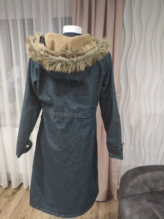 Płaszcz ocieplany damski