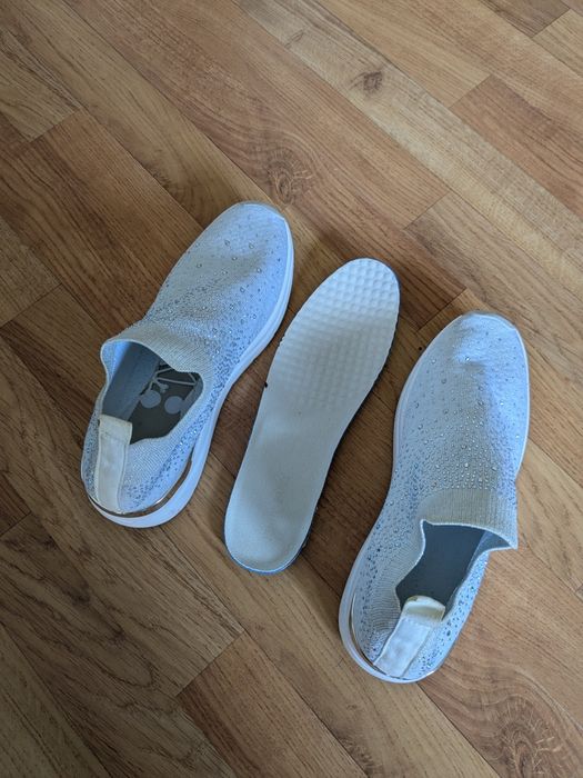 Białe buty adidasy sportowe z cekinami wesele ślub 42 ccc