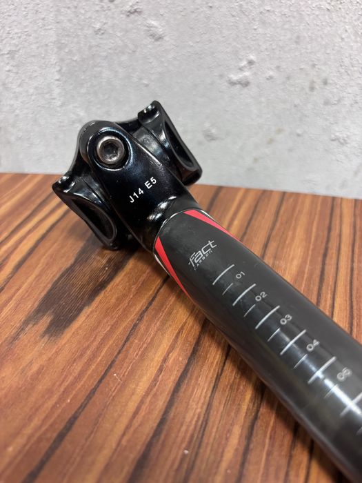Karbonowa sztyca Specialized 27,2 mm / offset