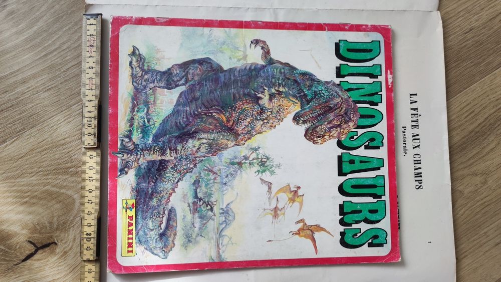 Caderneta de cromos - Dinosaurs - Panini