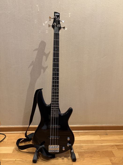 Gitara basowa Ibanez GIO Soundgear + wzmacniacz Harley Benton HB-40B – zestaw