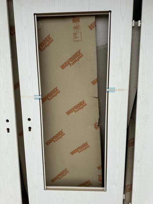 Продам двері 500 грн