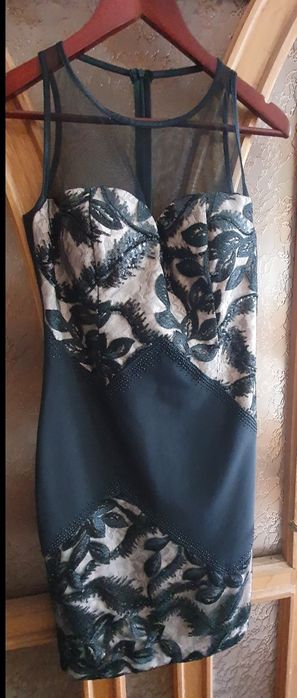 Elegancka sukienka